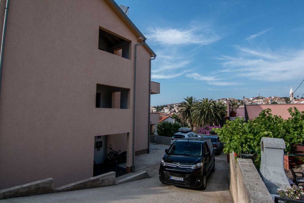 Apartments Villa Forida Mali Losinj Exterior photo